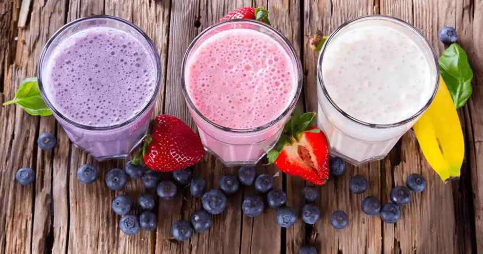 7 Smoothies That Won't Spike Your Blood Sugar Levels