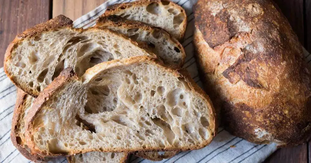 How to Make Healthy, Delicious Sourdough Bread - Recipe!