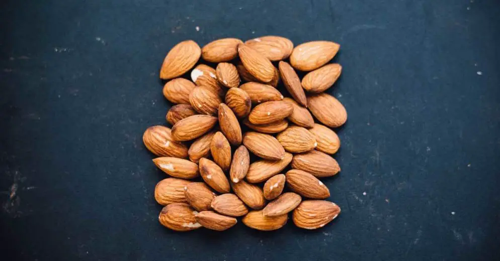 Unexpected Reasons Why People with High Blood Glucose Should Eat Almonds